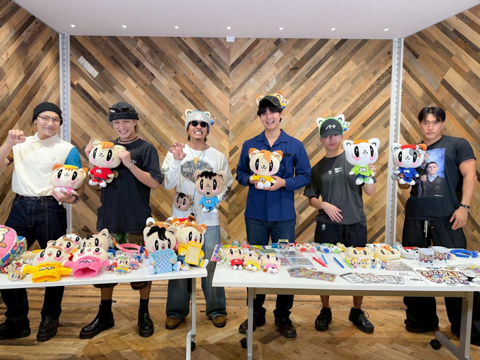 「GENERATIONS LIVE TOUR 2025 6IX SENSE」開幕記念！ファン待望のジェ猫グッズが⼤量販売！