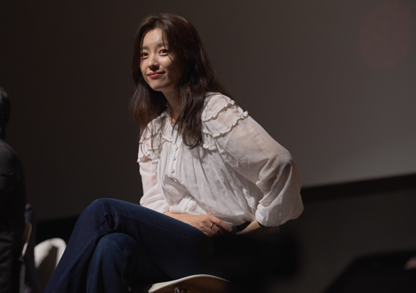 Netflixシリーズ「匿名の恋人たち」ワールドプレミアin釜山国際映画祭を実施
