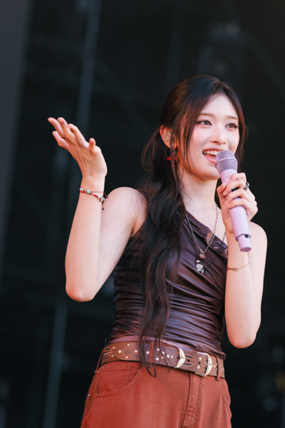 IVE、日本最大の音楽フェスティバル「ROCK IN JAPAN FESTIVAL 2025 supported by au」に初出演！最新日本オリジナル楽曲「Be Alright」のステージを世界初披露！