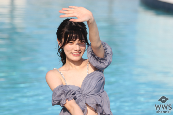 宮下玲奈、クラシカルなツイード調ビキニでしなやかなデコルテとメリハリくびれを上品に魅せる！＜TREND GIRLS撮影会2025 大磯ロングビーチ＞