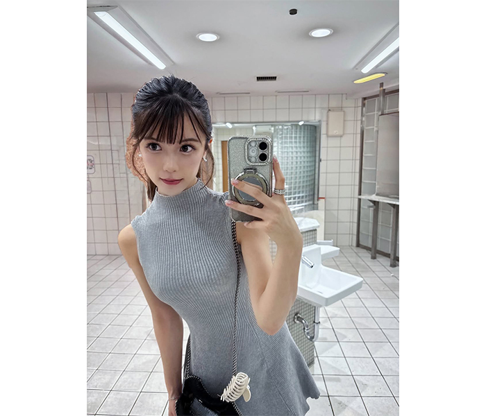 村山優香、タイトワンピ×ポニテ姿が好評！「やばい」「超可愛い。」
