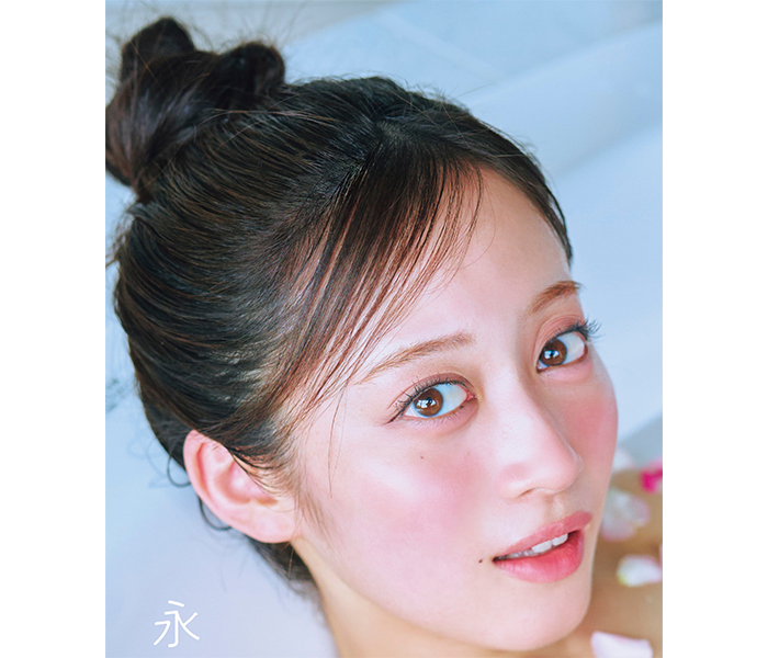 グループ卒業を目前に控え、本人＆ファン待望のファースト写真集の発売が決定！『川上千尋 ファースト写真集 永遠未遂』10月29日(水)発売
