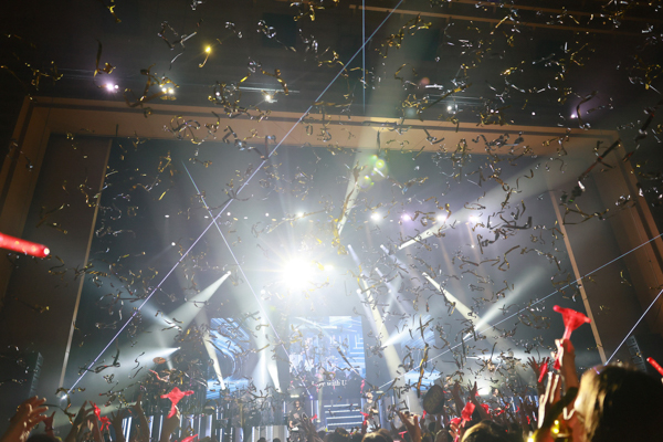 東方神起チャンミン初の全国コンサートツアー開幕！追加公演の開催を発表！