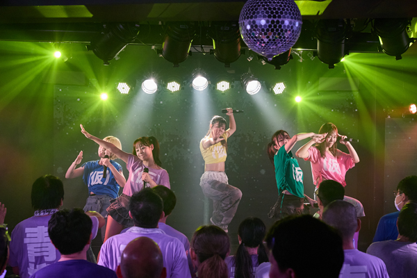 アップアップガールズ（仮）、新体制初のワンマンライブ『アップアップガールズ（仮）From ZERO～そして宇宙へ～』開催