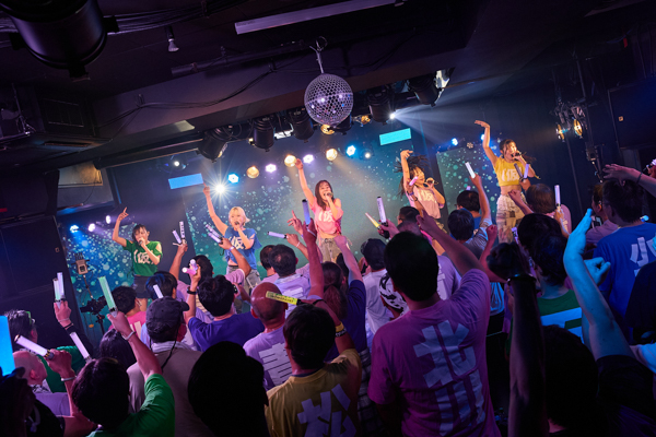 アップアップガールズ（仮）、新体制初のワンマンライブ『アップアップガールズ（仮）From ZERO～そして宇宙へ～』開催