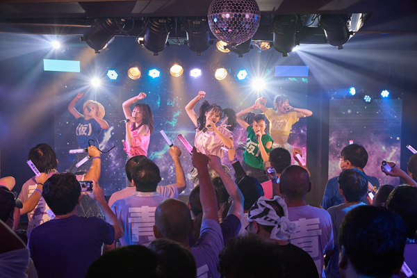 アップアップガールズ（仮）、新体制初のワンマンライブ『アップアップガールズ（仮）From ZERO～そして宇宙へ～』開催
