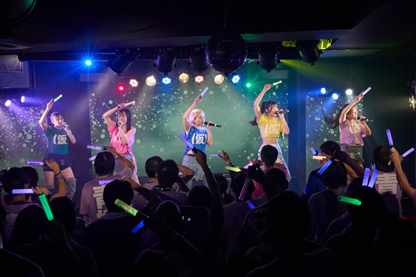 アップアップガールズ（仮）、新体制初のワンマンライブ『アップアップガールズ（仮）From ZERO～そして宇宙へ～』開催