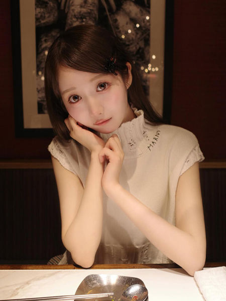 大谷映美里、可愛すぎるセットアップコーデで美スタイルあらわに