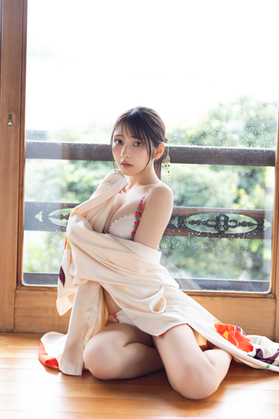#2i2・十味、「ヤングアニマル」表紙に登場！同号に奥ゆいも掲載「大好きなメンバーと久しぶりに同じ雑誌に載ることができて、とっても嬉しい」