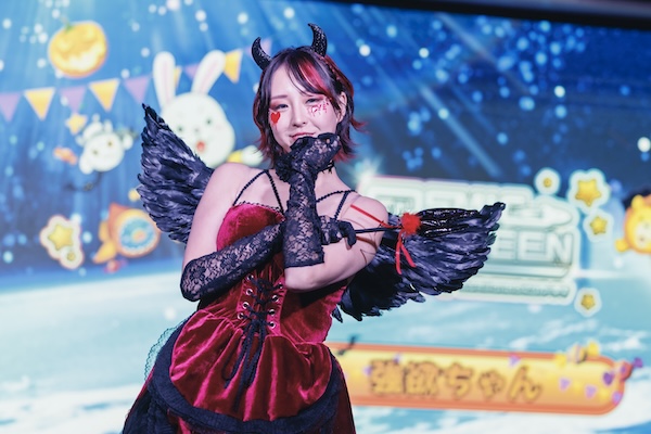 【イベントレポート】everyliveのハロウィンイベント『Cosmic Halloween Party』が開催!ライバーたちが仮装で対決!