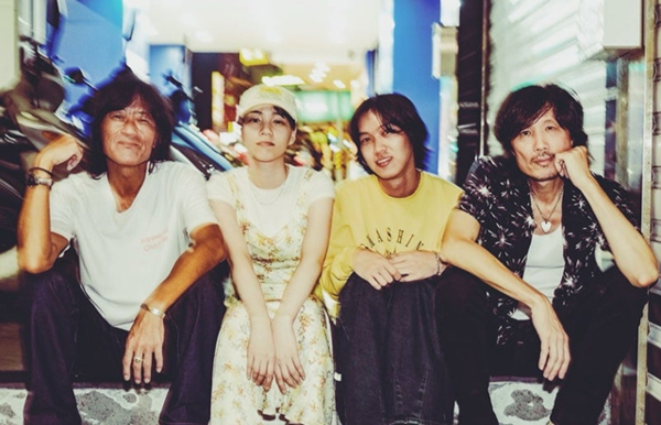 「いつも思うけど、のんちゃん腕も指も細～い」のん、台湾の京都･台南で過ごした夜の思い出ショットにファン歓喜「スッゴイ楽しそうな４人兄妹に見える」「現地の空気が伝わってくるよう」「細身の美人」「のんちゃん超笑顔最高」の声