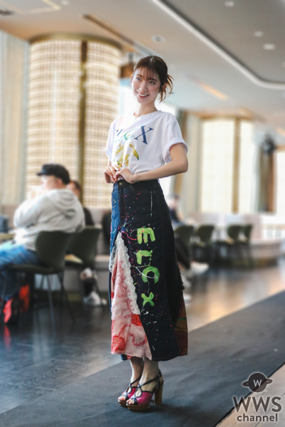 【写真特集】杉枝真結、カラフルなロングスカート衣装でランウェイを歩く！＜OMOTESANDO TIARA RUNWAY2025＞