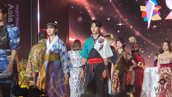 【動画】日本代表・Kiala、朝日茉椰、Aoi、艶やかな伝統衣装でランウェイに登場！＜Asia Model Awards(Asia Model Festival 2025)＞
