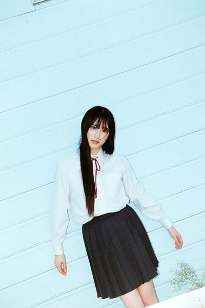 櫻坂46・遠藤理子＆村井優が「B.L.T.12月号」の表紙＆巻頭に登場！さらに井上梨名の卒業記念カットも！！