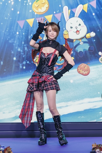 【イベントレポート】everyliveのハロウィンイベント『Cosmic Halloween Party』が開催!ライバーたちが仮装で対決!