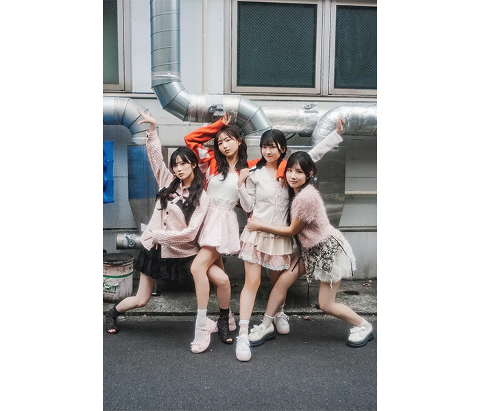 キュート＆スタイリッシュに魅せる。Liella!から青山なぎさ＆岬 なこ＆鈴原希実＆結那が「B.L.T.12月号」に登場！