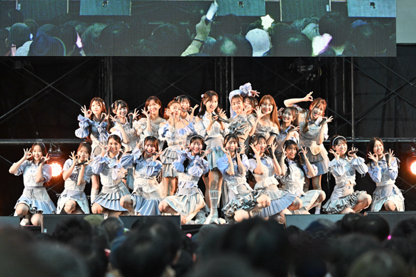 前田敦子らOGメンバー登場！AKB48 66thシングル『Oh my pumpkin!』発売記念イベント「東京握手会」を開催！