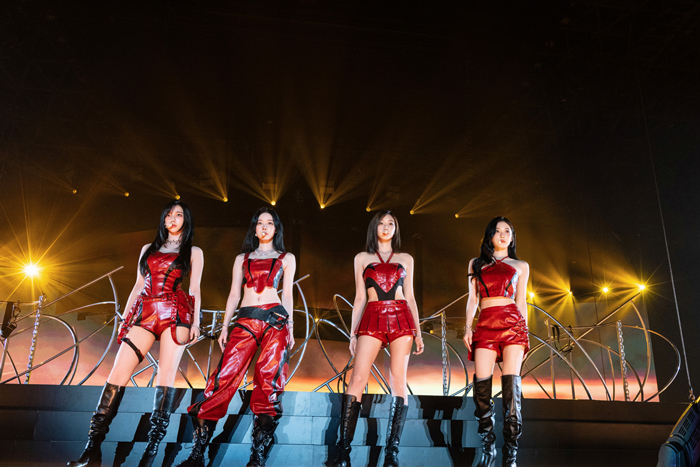 aespa、全国アリーナツアーが福岡公演からスタート！最新曲「Rich Man」を日本初披露！圧倒的なパフォーマンス力、鉄の味で魅了した一夜！