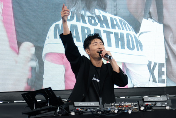 新種目で高城れにが自己ベスト(※)、髙橋優斗のスイーツが1位に、MAKIDAIが地元でDJイベント「横浜マラソン2025」