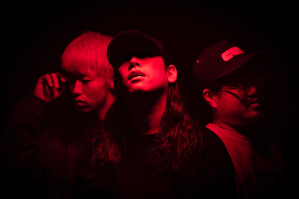 THE ORAL CIGARETTES主催対バンツアー「ERASE the BORDER TOUR 2026」出演者を解禁！