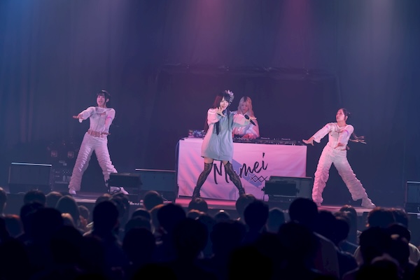 【ライブレポート】Mumeixxx、ポップな雰囲気で会場を包み込む！最新曲『あのね あのね』披露でオーディエンスと大盛り上がり！＜SAMURAI SONIC Vol.7＞