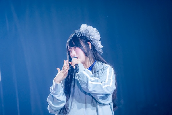 【ライブレポート】Mumeixxx、ポップな雰囲気で会場を包み込む！最新曲『あのね あのね』披露でオーディエンスと大盛り上がり！＜SAMURAI SONIC Vol.7＞