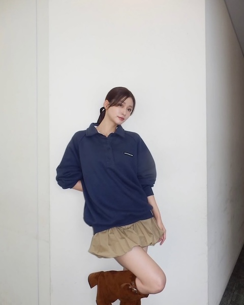 生見愛瑠、美脚際立つミニ丈衣装にファン歓喜！「どれも似合ってて素敵だね」