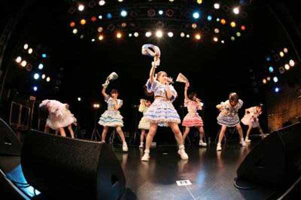 熱気最高潮！SUPER☆GiRLS OG宮崎理奈プロデュース公演「NICE PARTY!!!～夢のバカ騒ぎ～」で笑顔と大歓声のスペシャルステージ