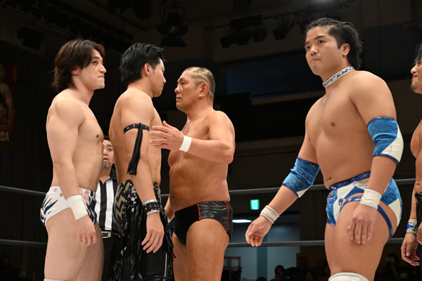 THE RAMPAGE 武知海青、プロレス王鈴木みのるとの対戦を乗り越えて初のKO-D6人タッグ王座死守！