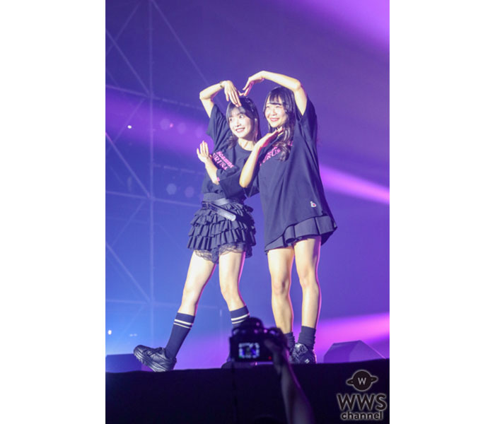 【写真特集】KissBee・中山星香＆吉田琴音、美脚あらわな「#FR2梅」衣装でランウェイを歩く！〈GIGA•GIGA SONIC presented by UtaTen / チェキチャ！〉
