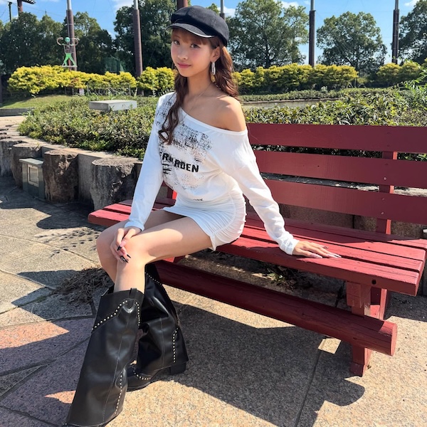 女子高生モデル・こいろん、可愛すぎるホワイトミニコーデ披露！