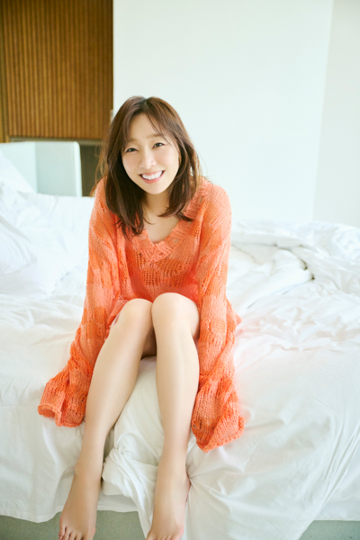 元SKE48・須田亜香里「人生最大に腹筋が消滅している作品」2026年カレンダーが12月17日に発売決定！収録カットを先行公開！