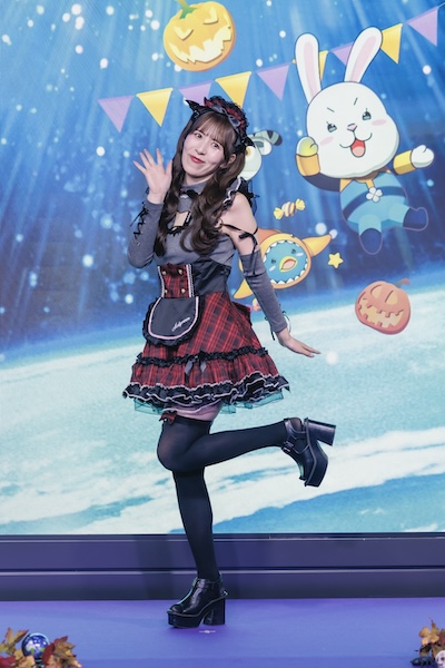 【イベントレポート】everyliveのハロウィンイベント『Cosmic Halloween Party』が開催!ライバーたちが仮装で対決!
