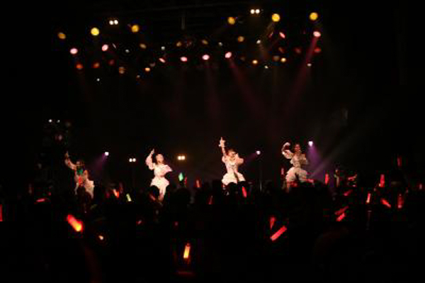 SUPER☆GiRLS×東京女子流、初のツーマンライブにファン熱狂！王道とクールが織りなした「一日限りの本当にスペシャルなライブ」