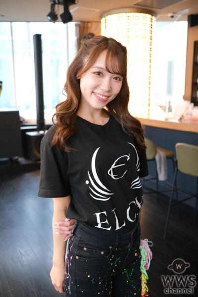 藤江れいな＆山本瑠香、タイトなパンツスタイルで表参道ティアラランウェイのファッションポイントを語る！