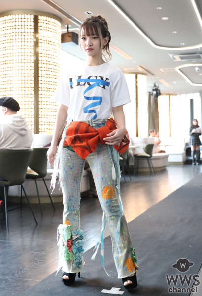 【写真特集】元NMB48・山本光、可愛すぎるデニム姿で圧巻のウォーキング！＜OMOTESANDO TIARA RUNWAY2025＞