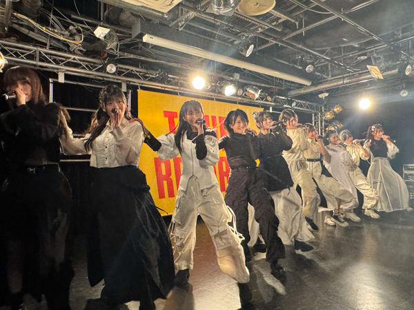WHITE SCORPION 結成2周年をリリイベ＠渋谷タワーにてファンとともに祝う