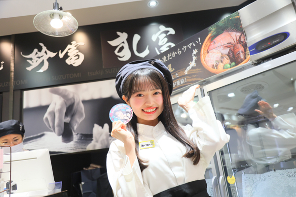 「AKB48 収穫祭」AKB48メンバーがデパ地下でコラボ商品をお渡し！