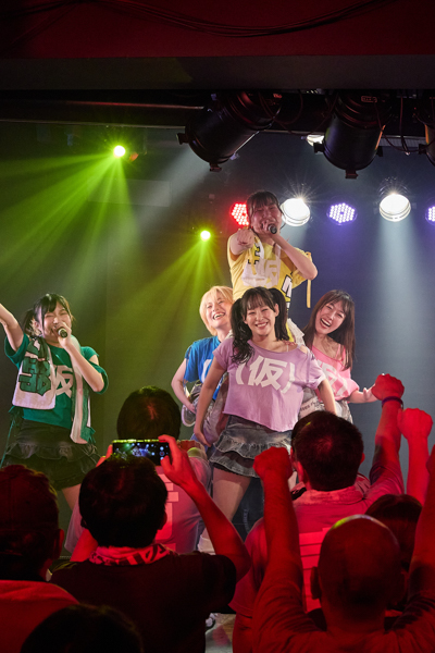 アップアップガールズ（仮）、新体制初のワンマンライブ『アップアップガールズ（仮）From ZERO～そして宇宙へ～』開催