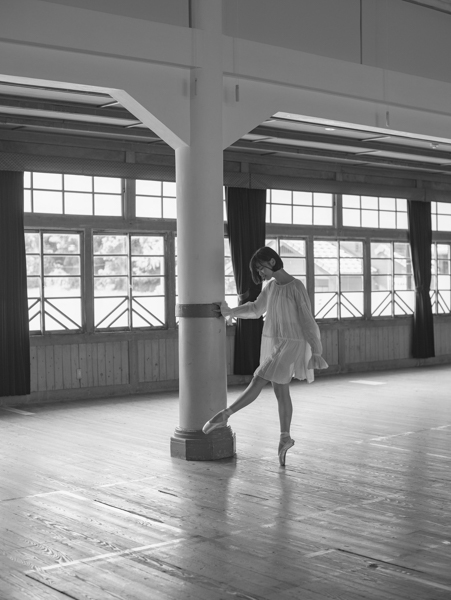 つばきファクトリー福田真琳のファースト写真集は長崎を舞台にしたシネマティックアート作品