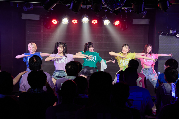 アップアップガールズ（仮）、新体制初のワンマンライブ『アップアップガールズ（仮）From ZERO～そして宇宙へ～』開催