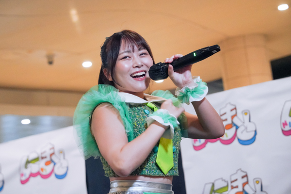 アップアップガールズ（２）新曲初披露！『にきちゃん Road to Zepp アップアップガールズ（２）×ロージークロニクル』発表！10月26日にきちゃん大勝負っ！に向けて！フリーライブin汐留【レポート】