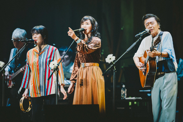 桑田佳祐、豪華シークレットゲストが4組登場！！先達へのリスペクトに溢れた日本音楽史に残る奇跡の一夜TOKYO FM開局55周年×「桑田佳祐のやさしい夜遊び」放送30周年『九段下フォーク・フェスティバル’25』公演模様を11/3（月・祝）にTOKYO FM/JFN38局で放送決定