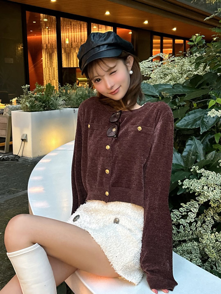 「マジ女神」聖菜、絶対領域あらわな秋のミニ丈コーデを公開！！