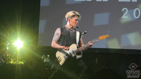 【動画】MIYAVI、表参道ヒルズで激しいギター演奏でライブパフォーマンス！＜FENDER EXPERIENCE 2025＞