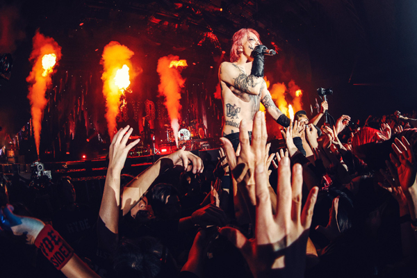 HYDE、10月25日『HYDE [INSIDE] LIVE 2025 WORLD TOUR -JAPAN FINAL-』オフィシャルライヴレポートが到着！また、HYDEオリジナル・アルバム「JEKYLL」2026年春発売！
