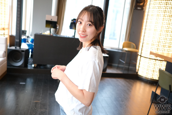 藤江れいな&山本瑠香、タイトなパンツスタイルで表参道ティアラランウェイのファッションポイントを語藤江れいな&山本瑠香、タイトなパンツスタイルで表参道ティアラランウェイのファッションポイントを語る!る!