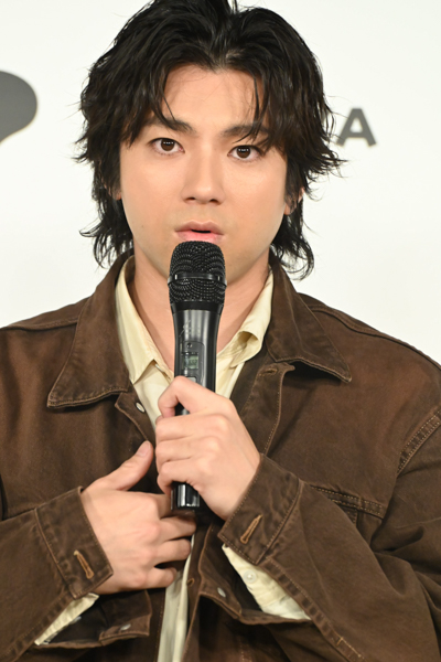 山田裕貴「ファンの人たちに、形に残るもので恩返しを」約6年間に渡る「TVガイドdan」連載の集大成「怪人」発売！