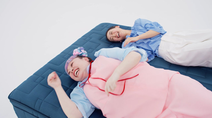 浅田真央と渡辺直美が7年ぶりに共演！新CM『New airweave』篇を10月2日（木）より放送中