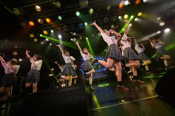 可憐なアイボリーが4周年を記念したワンマンライブを開催！ライブと演技が融合したステージに挑戦し、メンバー12人全員が主役としてカレアイの新たな可能性を届ける！＜オフィシャルレポート＞